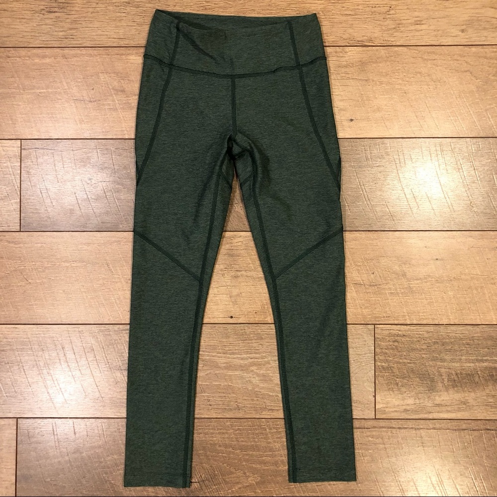 Outdoor Voices Warmup 3/4 Green Leggings